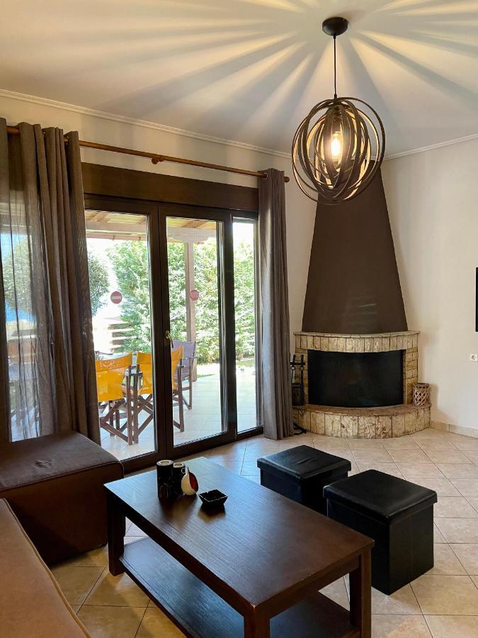 Villa Summer Breeze Nikiana Exterior foto